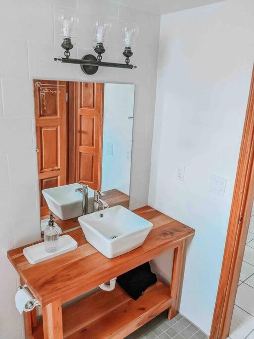 Vacation Home Blue Lotus Caye Caulker Ngoại thất bức ảnh